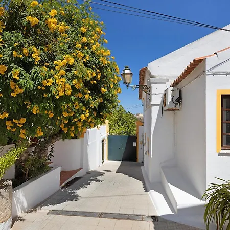 A Cerca - F Лагуш